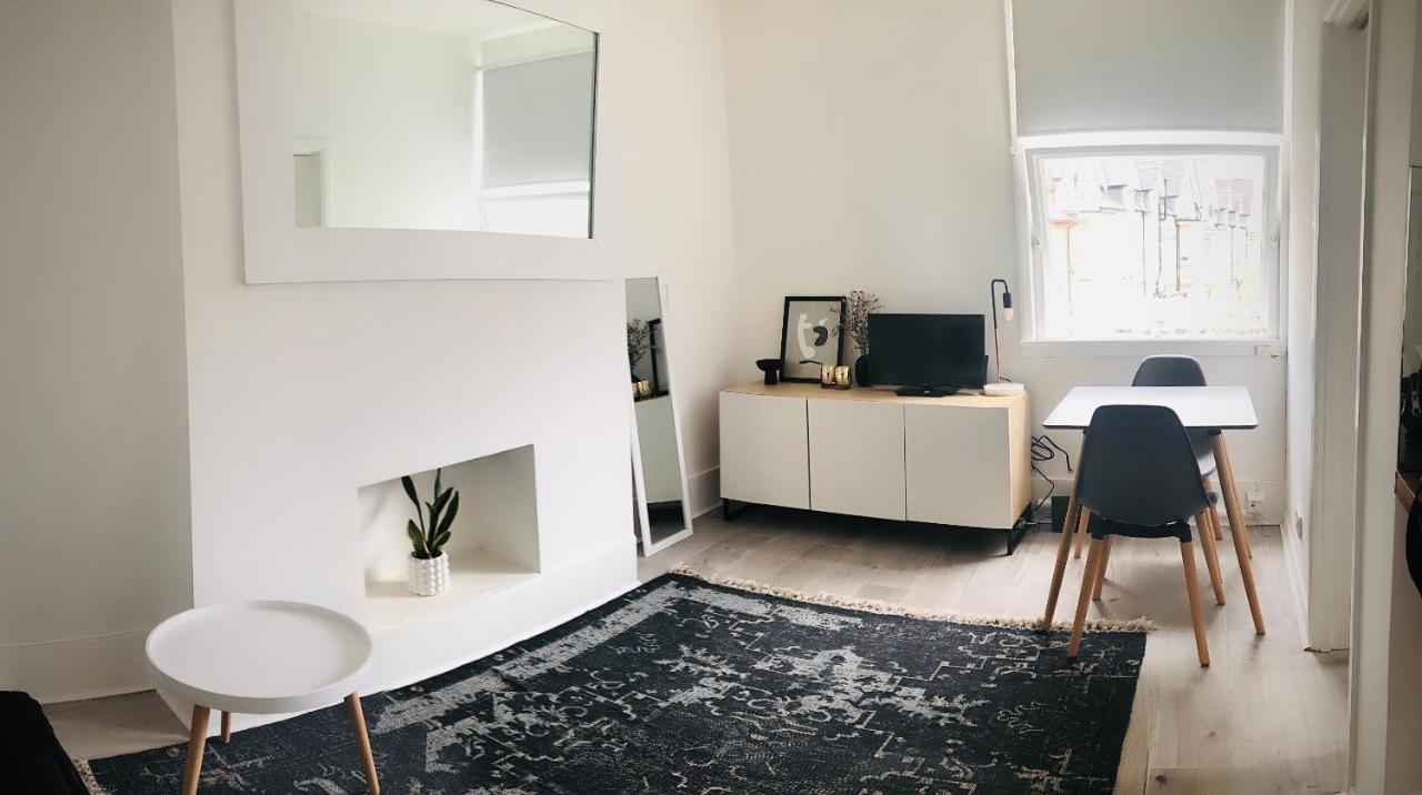 Bright Chiswick Apartment - Great Location Londra Esterno foto