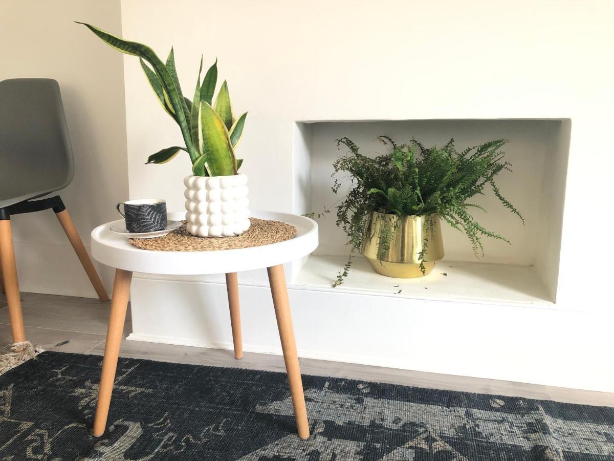 Bright Chiswick Apartment - Great Location Londra Esterno foto