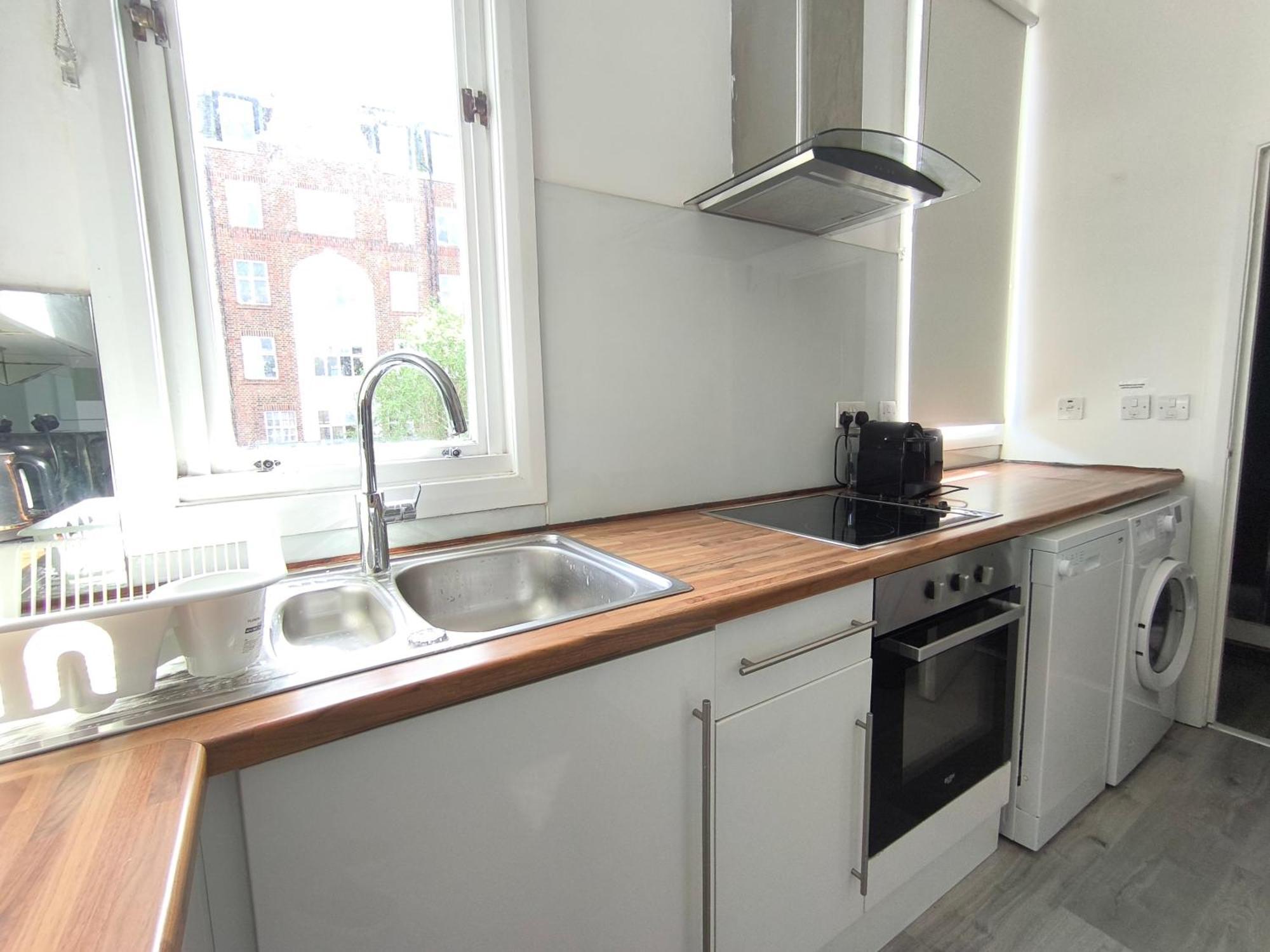 Bright Chiswick Apartment - Great Location Londra Esterno foto